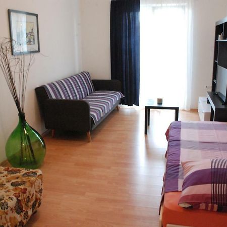 Apartmani Radin Rosini Εξωτερικό φωτογραφία
