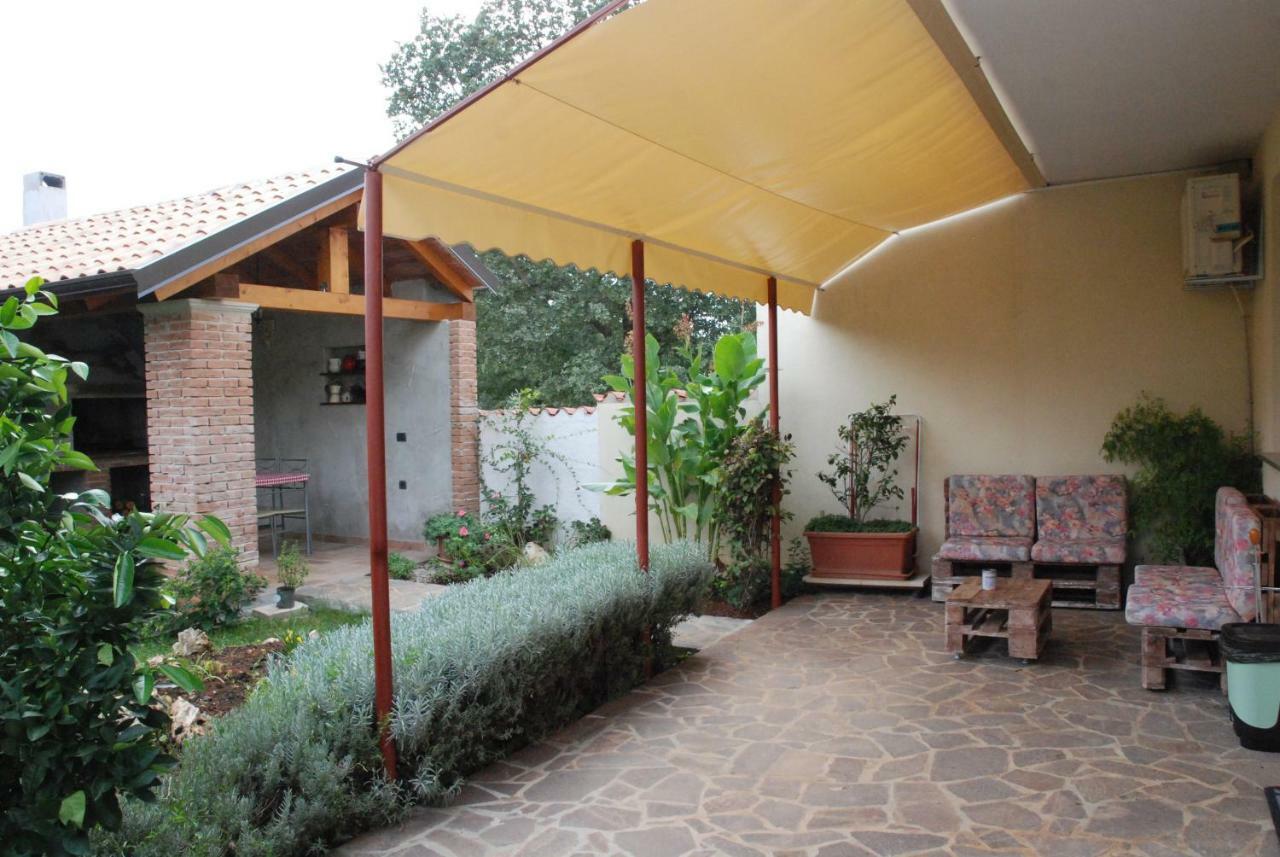 Apartmani Radin Rosini Εξωτερικό φωτογραφία