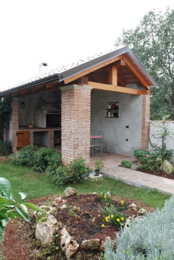 Apartmani Radin Rosini Εξωτερικό φωτογραφία