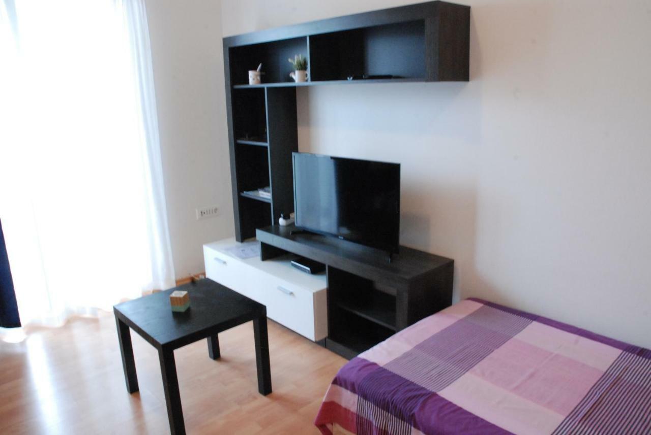 Apartmani Radin Rosini Εξωτερικό φωτογραφία