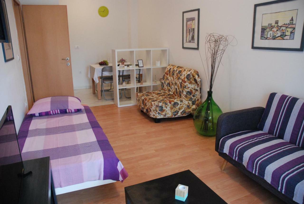 Apartmani Radin Rosini Εξωτερικό φωτογραφία